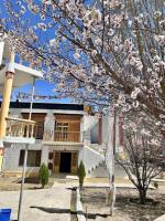 Zambla Guest House