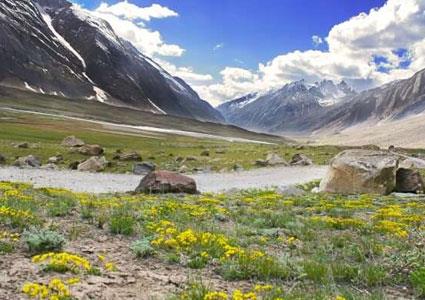 Dha Hanu Valley